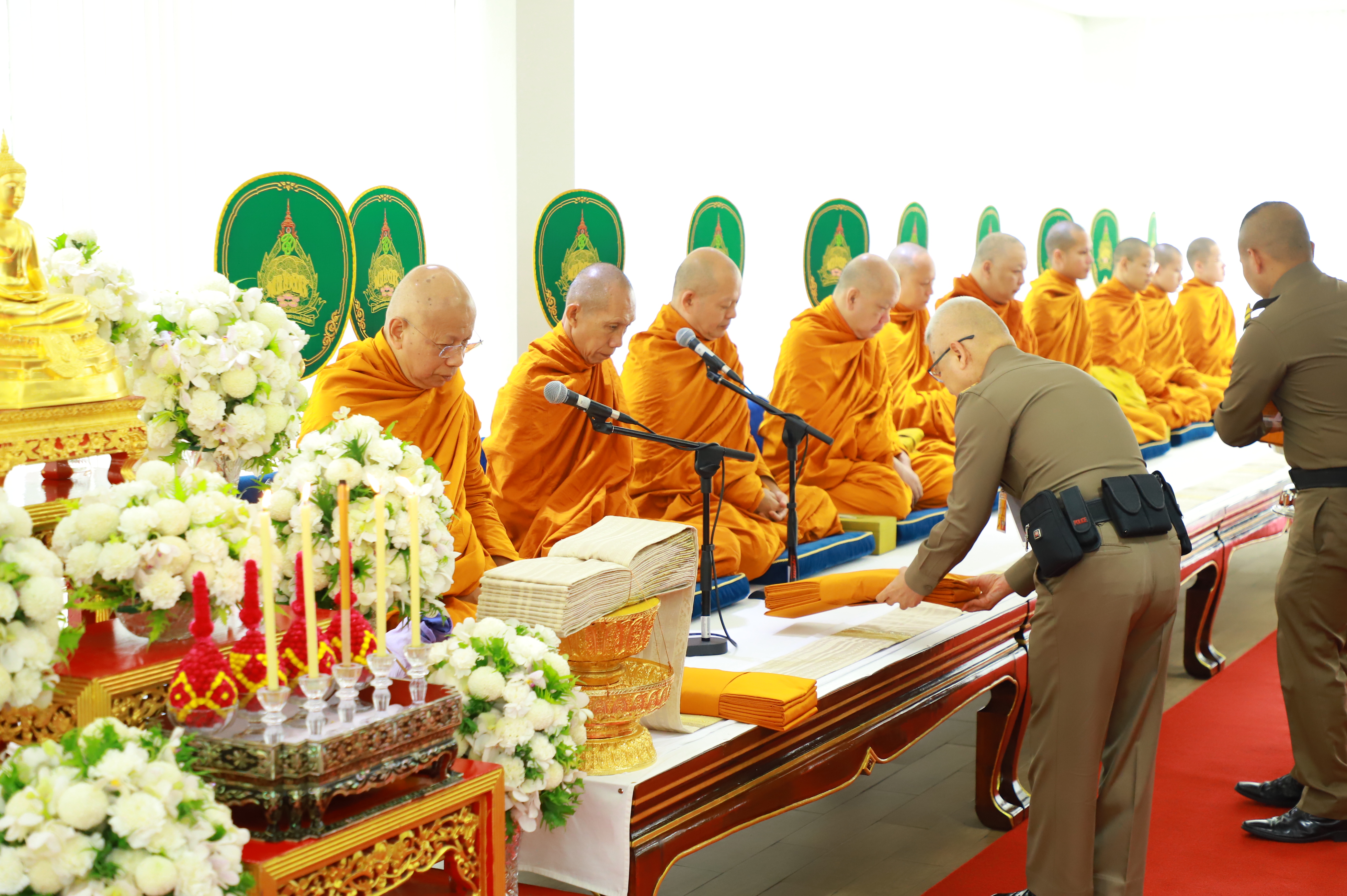 title - ส.ป.ก. เข้าร่วมพิธีเจริญพระพุทธมนต์บำเพ็ญพระราชกุศล ถวายความอาลัยแด่ สมเด็จพระนางเจ้าสิริกิติ์ พระบรมราชินีนาถ พระบรมราชชนนีพันปีหลวง และสมเด็จพระเจ้าลูกเธอ เจ้าฟ้าพัชรกิติยาภา นเรนทิราเทพยวดี กรมหลวงราชสาริณีสิริพัชร มหาวัชรราชธิดา